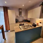 Private - La Sparenthese * Ciney